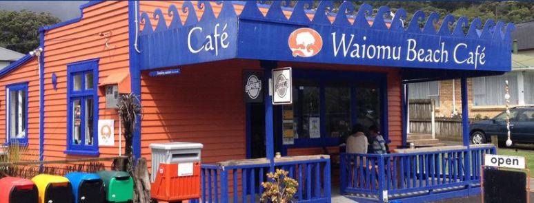waiomubeachcafe